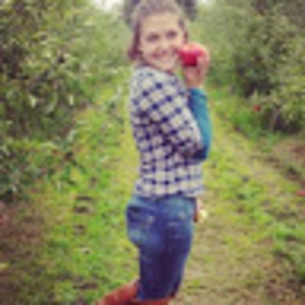 Meet your Posher, Becky